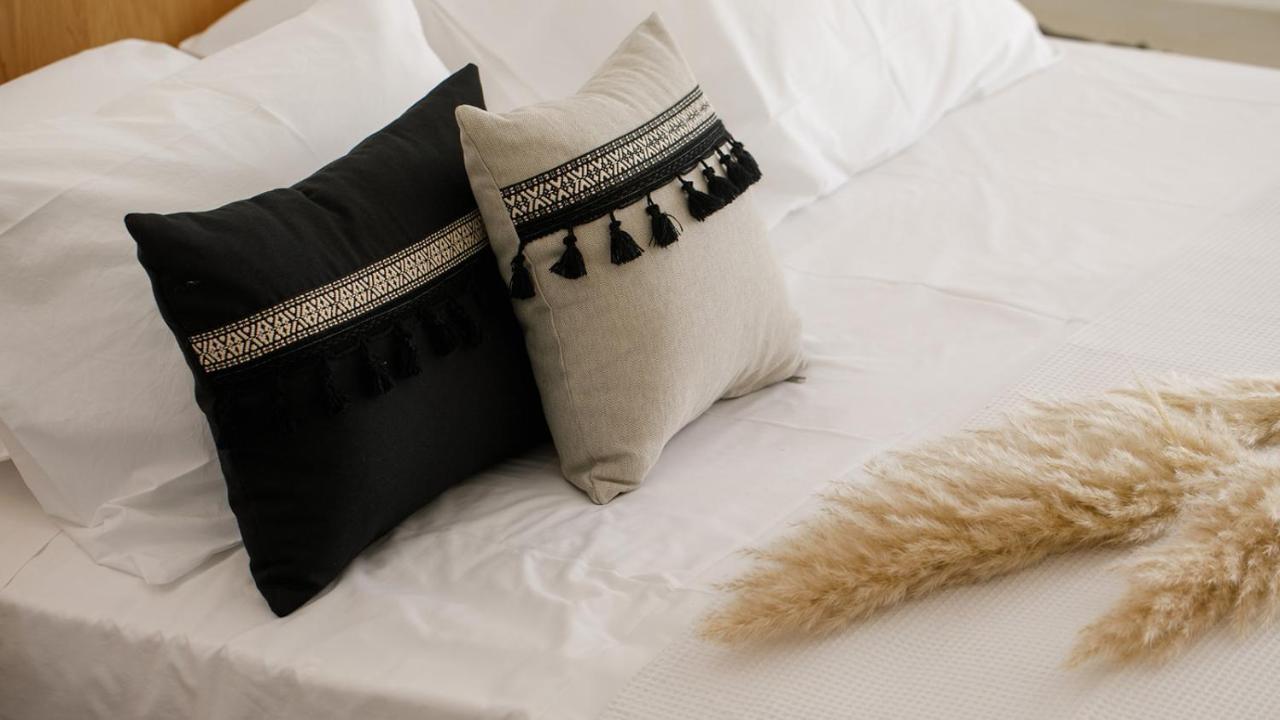Alio Naxos Luxury Suites Ájosz Jeórjosz Kültér fotó