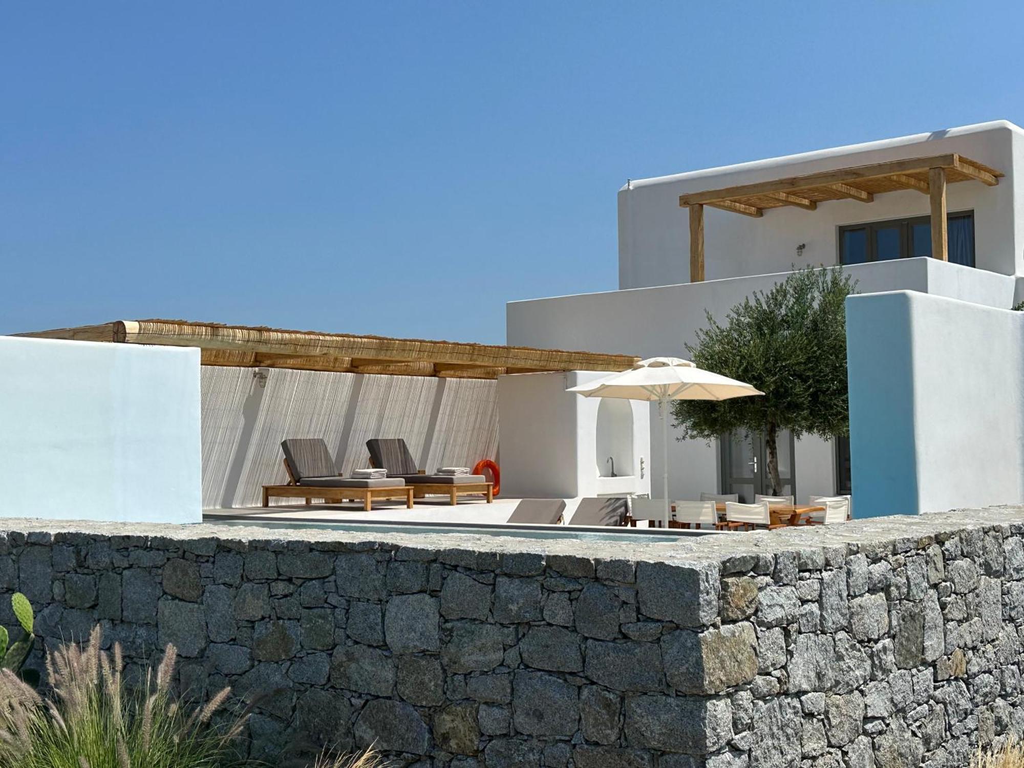 Alio Naxos Luxury Suites Ájosz Jeórjosz Kültér fotó